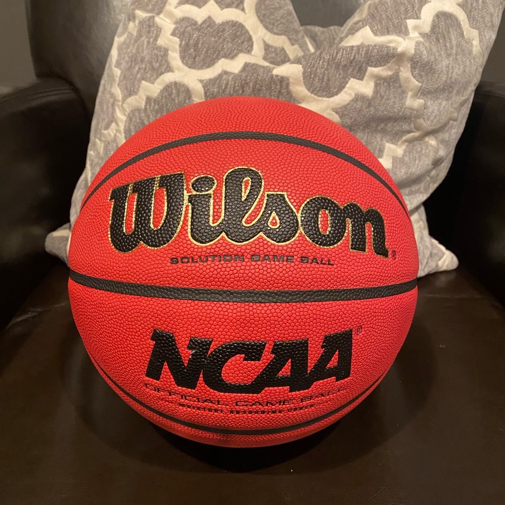 Wilson NCAA Solution Game Basketball - New - 2020 Final Four Atlanta - RARE. - Picture 6 of 11